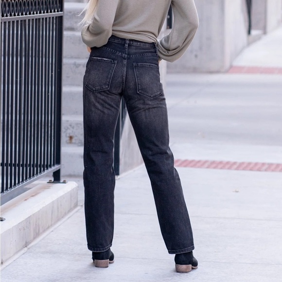 KanCan Size 11/29 Lynne Ultra High Rise Straight Leg Jeans Distressed Black NEW - Picture 4 of 14